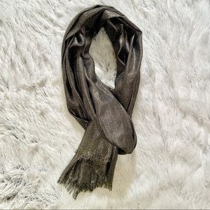 NWOT Scarf